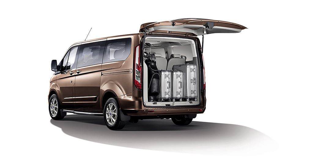 Ford-Tourneo-7