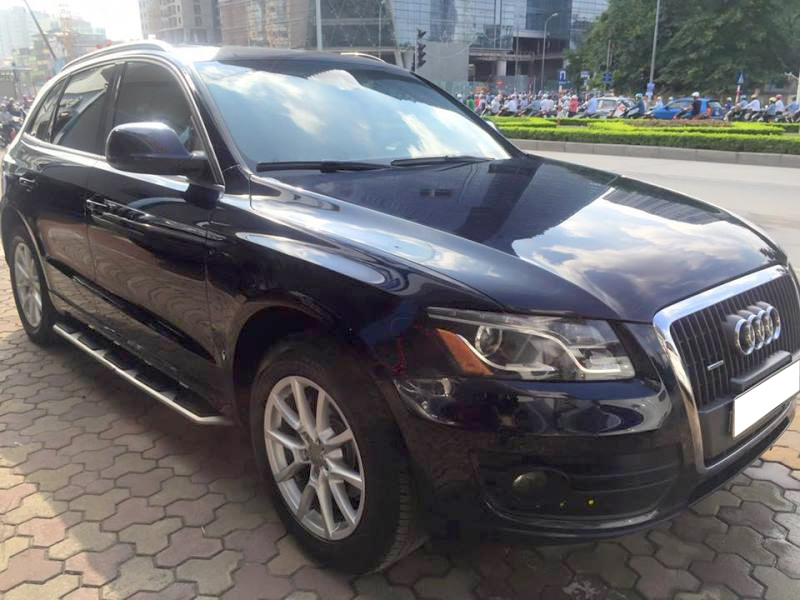 Audi-Q5-2011