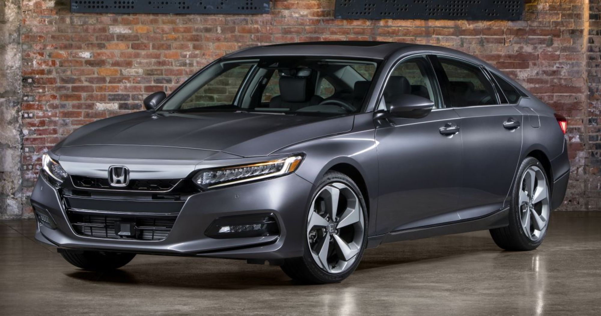 Tháng 10 năm nay Honda Accord 2019  ra mắt tại thị trường Việt Nam